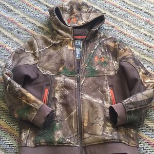 Boys under armor coat